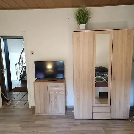 Monteurwohnung In - Lipper 70 - 2ogl